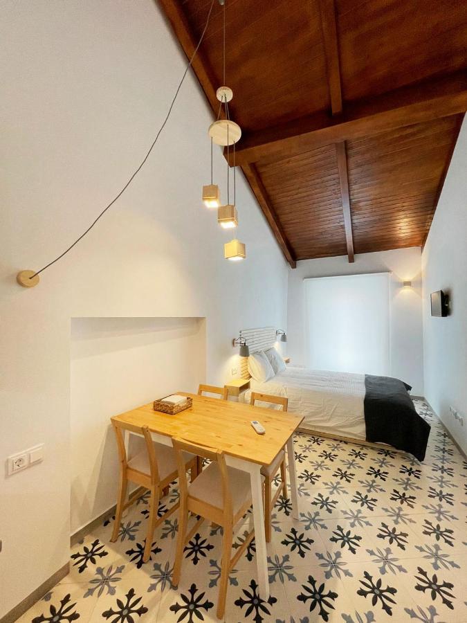 Torre De La Yerba Apartment Caceres Bagian luar foto
