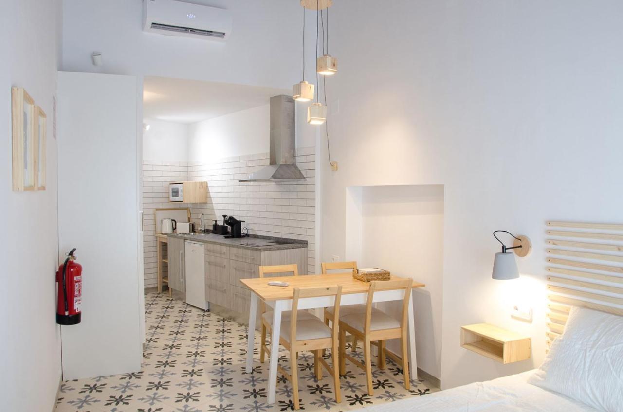 Torre De La Yerba Apartment Caceres Bagian luar foto