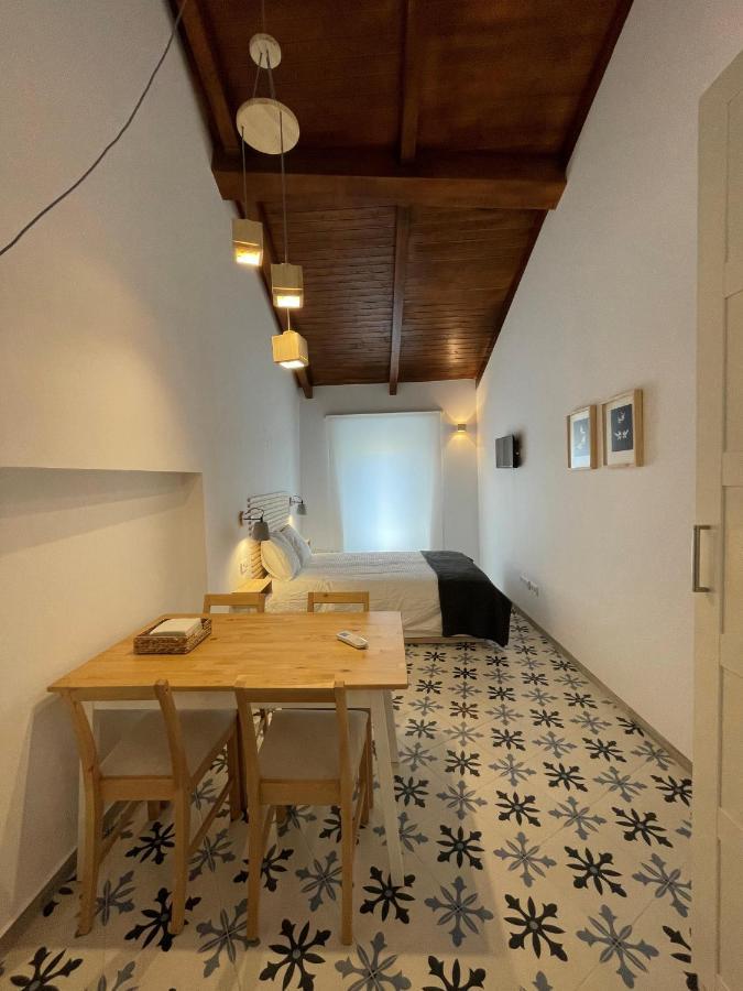Torre De La Yerba Apartment Caceres Bagian luar foto