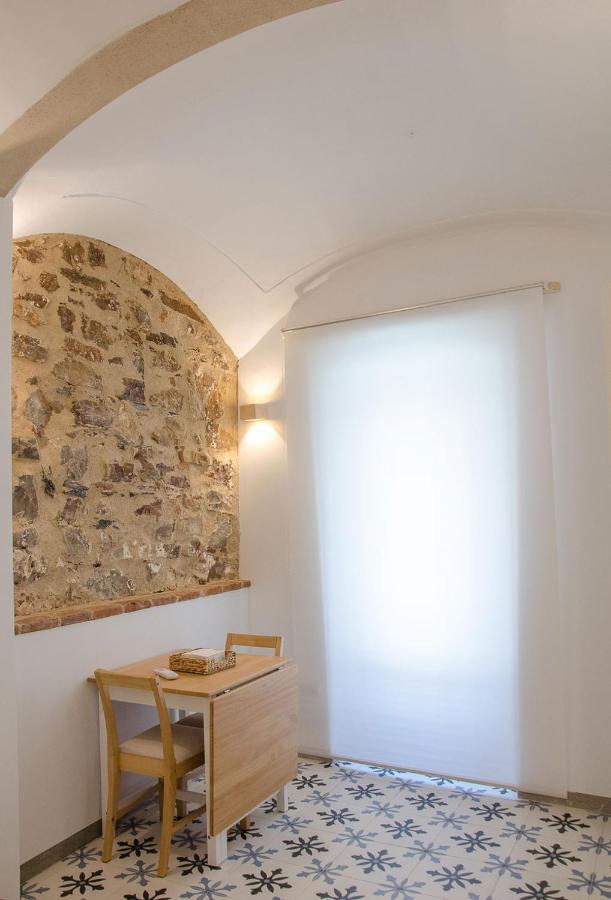 Torre De La Yerba Apartment Caceres Bagian luar foto